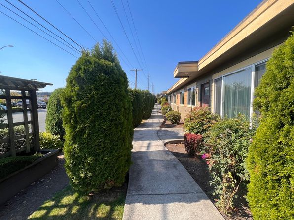 240 E Whidbey Ave APT B2