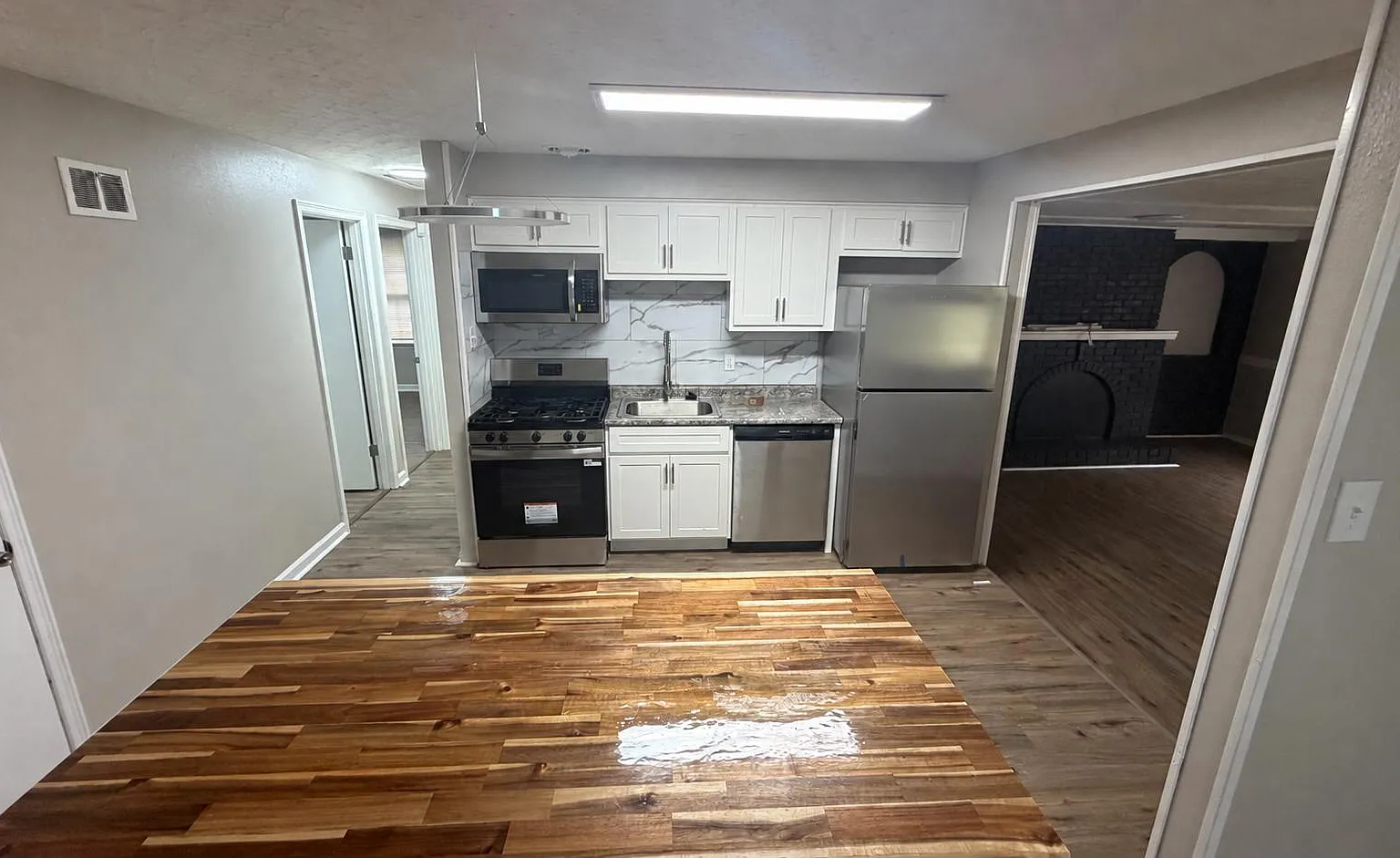 1430 Golden Dr — Photo 1