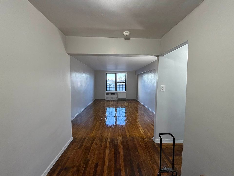 1st image of 1115 Willmohr St APT 4
