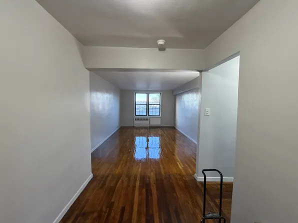 1115 Willmohr Street image 1 of 17