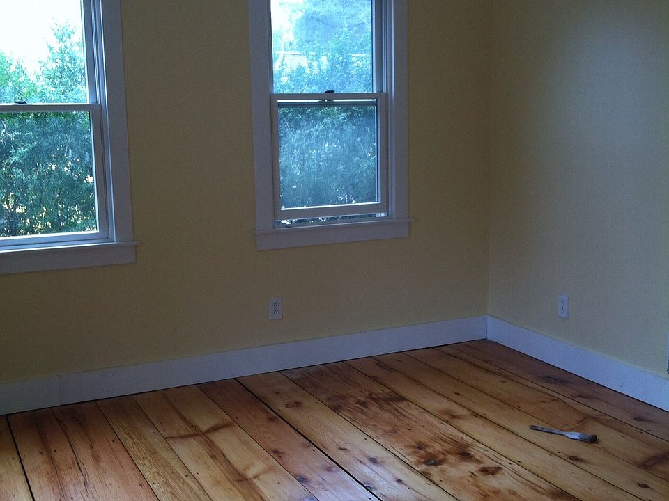 62 Norfolk St, Holliston, MA 01746 Zillow