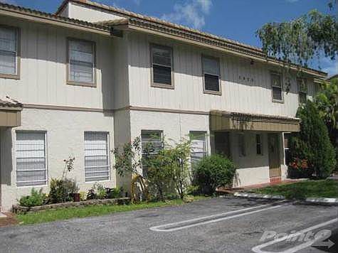 1st image of 3920 Woodside Dr APT 7