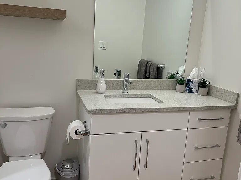 302 Birch St — Photo 17