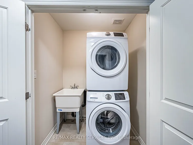 43 Sonoma Valley Cres — Photo 40