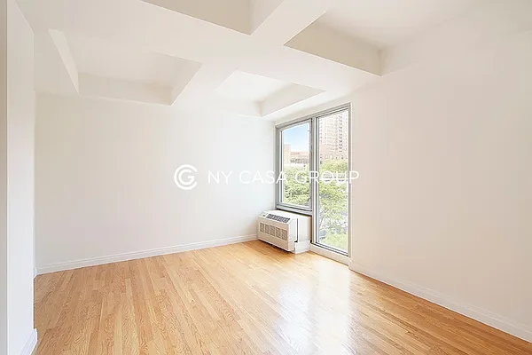 Rented by NY Casa Group | media 48