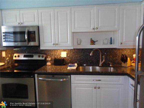 2nd image of 367 S Federal Hwy APT A416