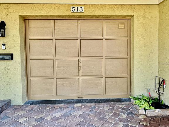 4th image of 513 Haven Point Dr