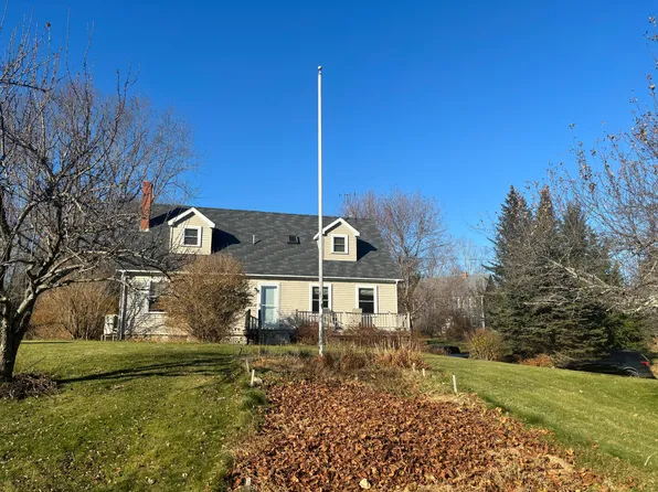 6 Conifer Lane, Belfast, ME 04915