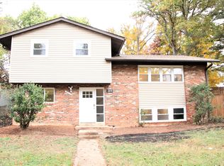 301 Lorraine Dr, Rockville, MD 20852