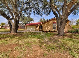 457 Wicker Way, Burleson, TX 76028