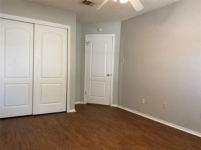 1707 Timberwood Dr — Photo 23
