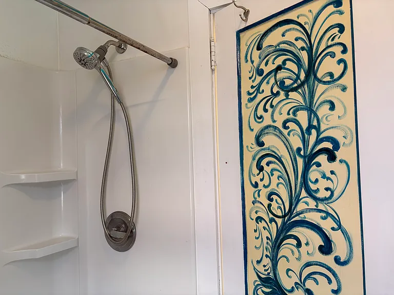 206 Main St #7 — Photo 5