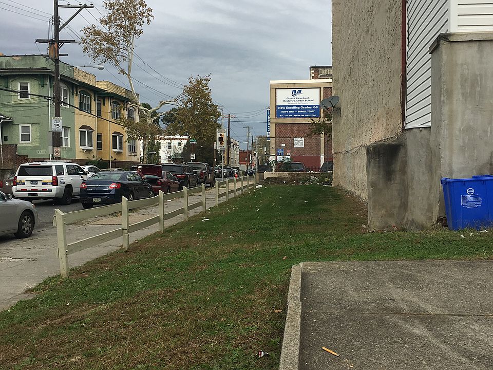1st image of 1843 W Erie Ave