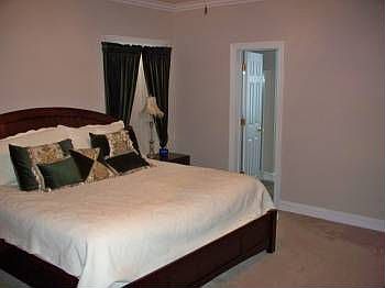 3rd image of 36409 Stanton Hall Ave