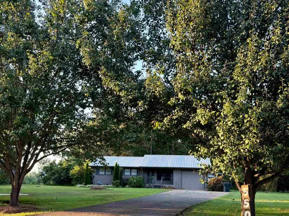 550 County Road 119, Centre, AL 35960