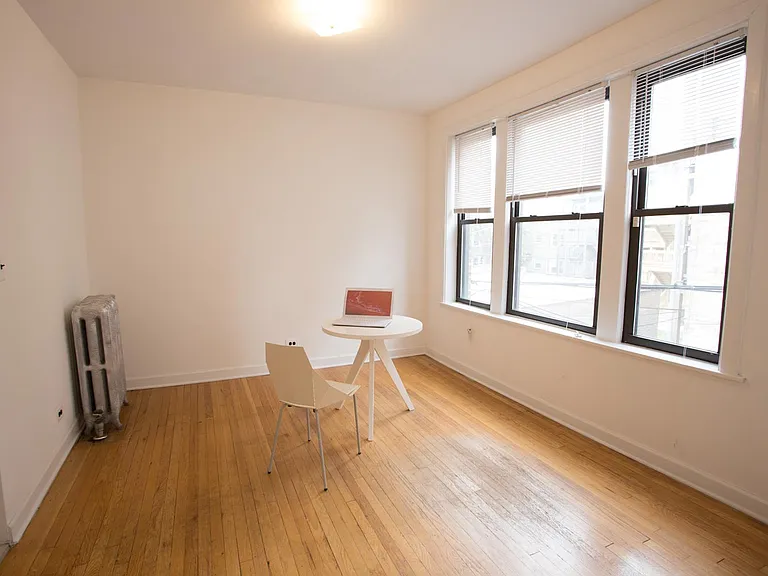 Dining/Living room