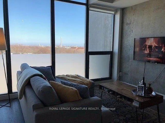 90 Broadview Ave #801 — Photo 6
