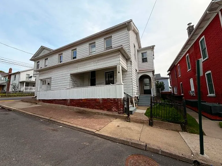 72 Franklin St #72 — Photo 7