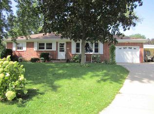 2418 Manor St, Waterloo, IA 50702