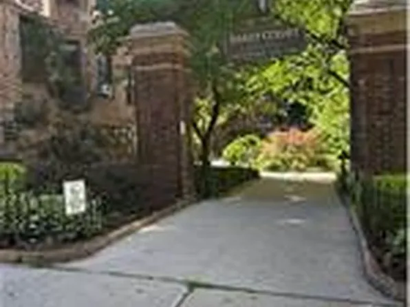 758 Brady Ave APT 112, Bronx, NY 10462
