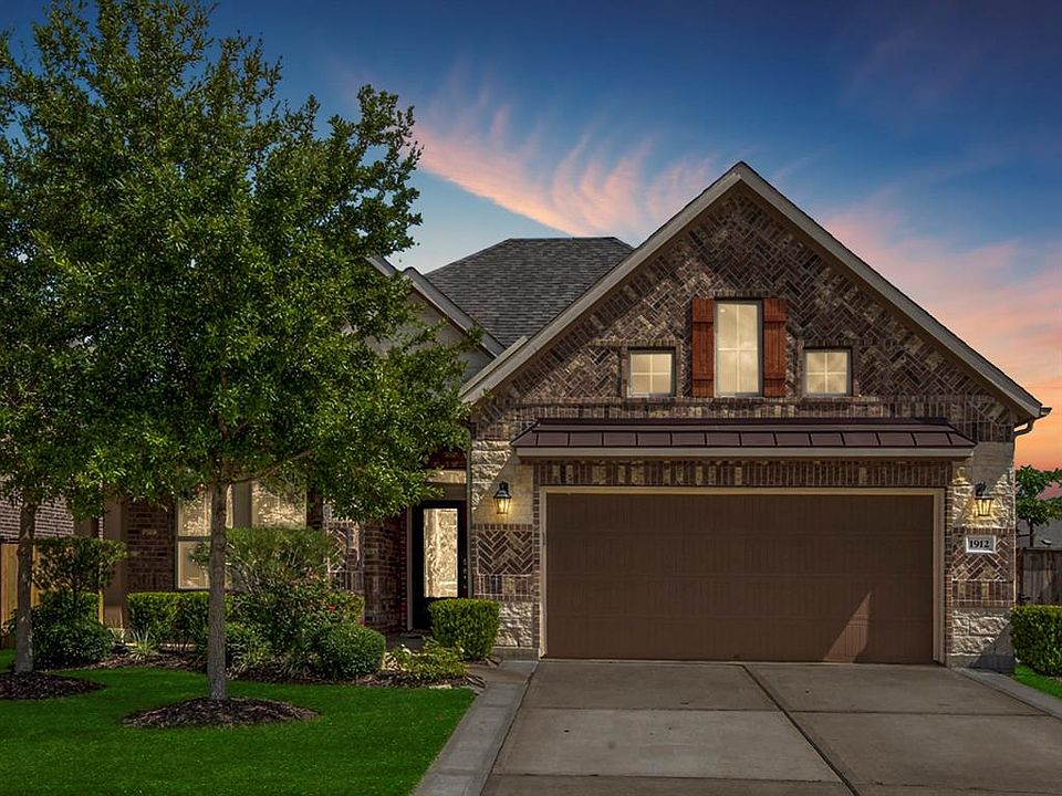 1st image of 1912 Emerald Breeze Ct