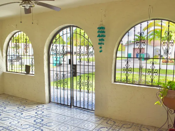 10774 SW 175th Terrace, Miami, FL 33157
