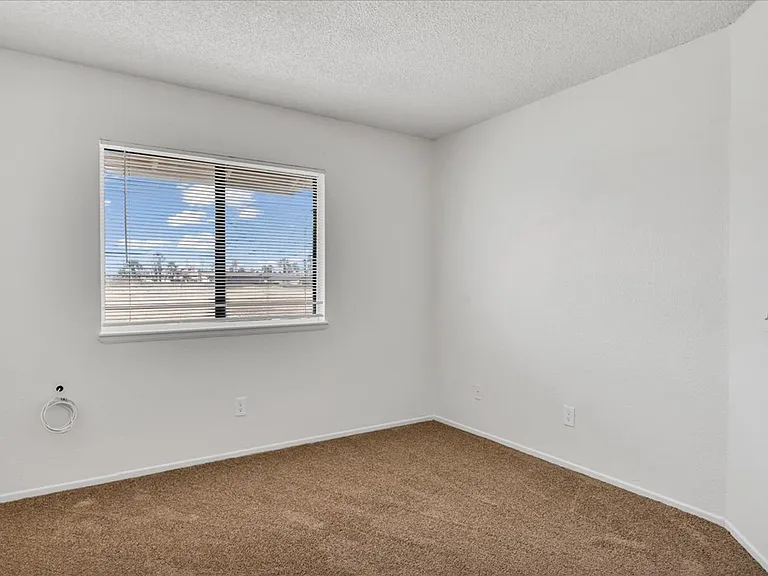 8922 I Ave #3 — Photo 14
