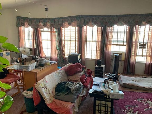 2nd image of 3521 E Little Sunshine St