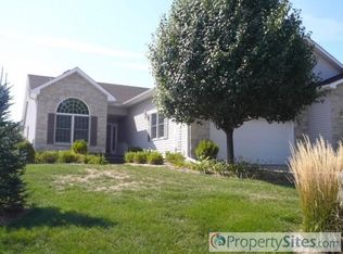 4227 E 58th St, Davenport, IA 52807