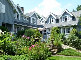 35 Harbor Ave, Marblehead, MA 01945