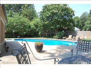 3rd image of 2281 Birchton Dr