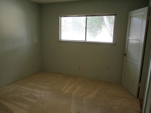 5th image of 7600 Broadway St