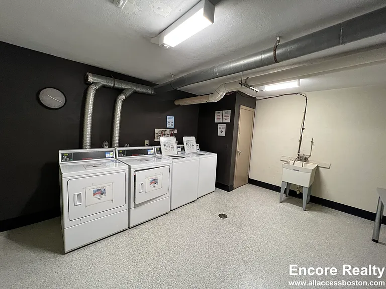 220 Babcock St #3A — Photo 17