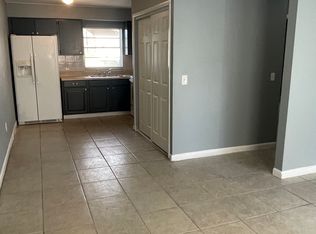 8403 N 10th St APT B, Tampa, FL 33604
