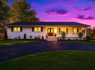 141 Ridgewood Dr, Bowling Green, KY 42103