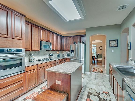 4th image of 2509 Pine Brook Dr