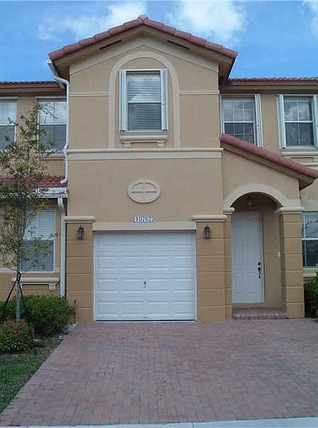 1st image of 10767 NW 78th Ter