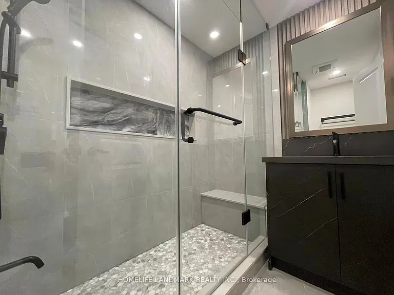 17 Rosemeade Ave #2 — Photo 16