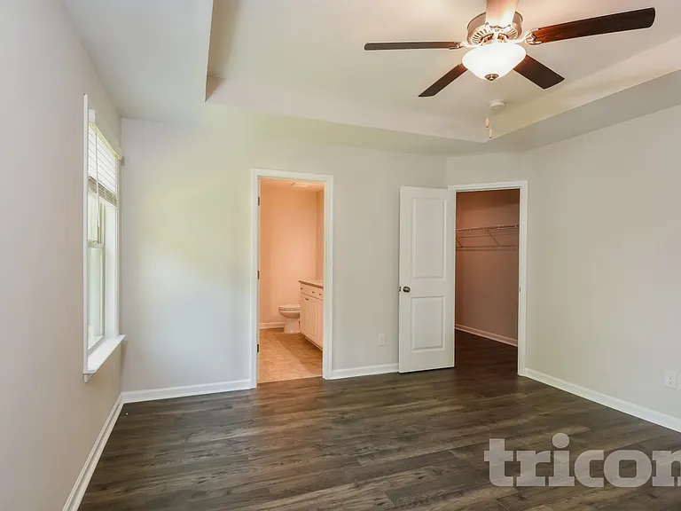 152 Chapelcrest Ln — Photo 6