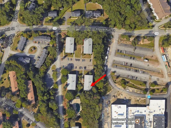 8 Crescent Dr, Andover, MA