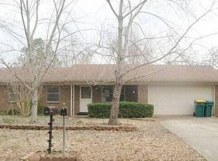 1319 S Sidney Ave, Russellville, AR 72802