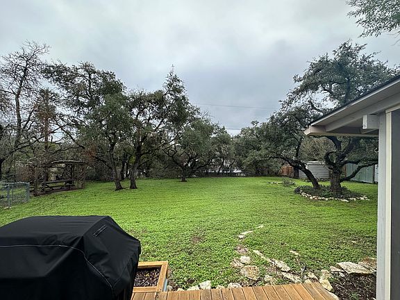 3rd image of 6805 Silvermine Dr