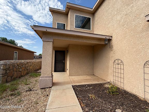 3rd image of 5122 Kensington Way