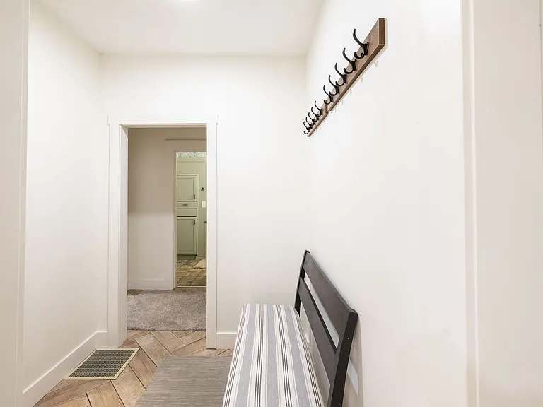 Shared And Private Rooms - Man Cave In Rexburg — Photo 12