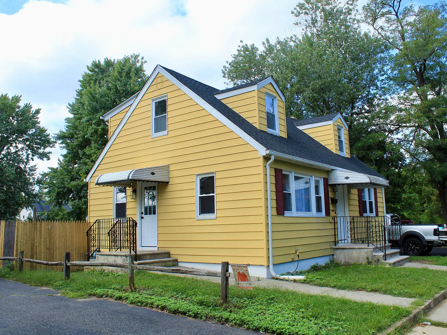 4 bed, 1228 sqft, $3,800 — Photo 2