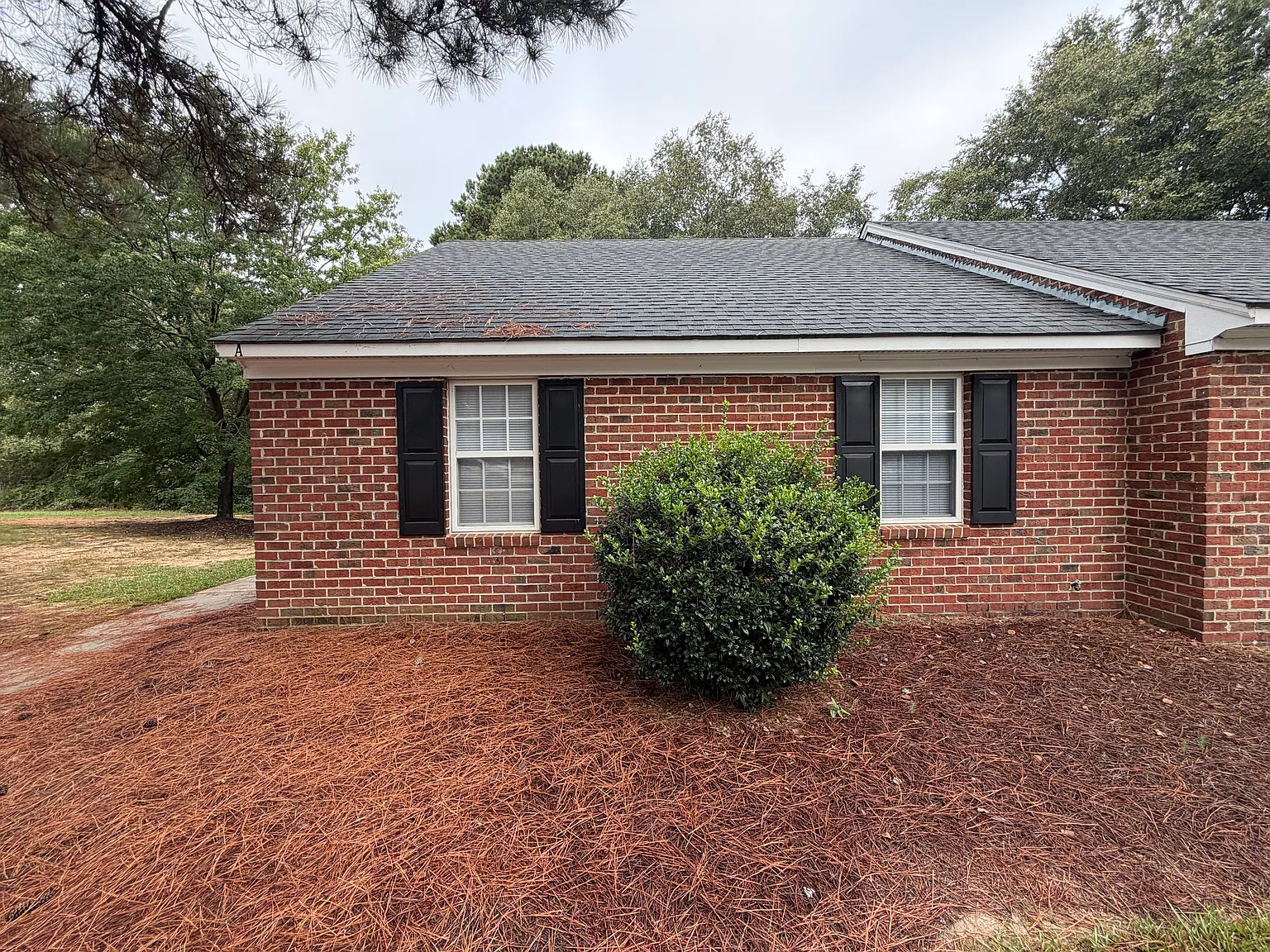 2 bed, 850 sqft, $995 — Photo 1