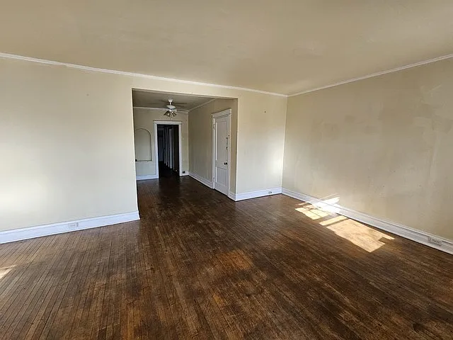 1912 E Linnwood Ave #1 — Photo 6