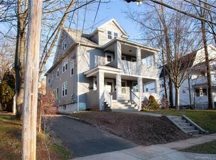 32-34 Lancaster Rd, West Hartford, CT 06119