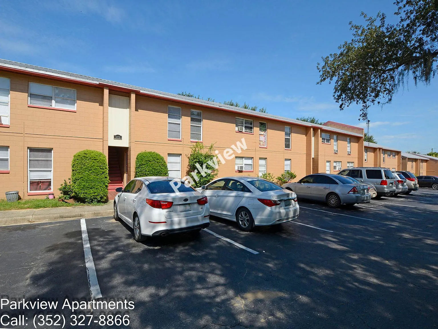 Parkview Apartments — Photo 2