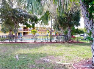 4328 SW 6th St APT 107, Plantation, FL 33317